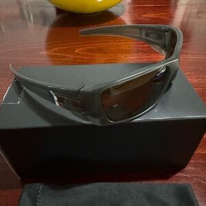 Authentic Oakley Fuel Cell/Olive Ink/tungsten Prizm/ EUC